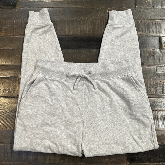 Knix Sweatpants - Picture 2 of 5